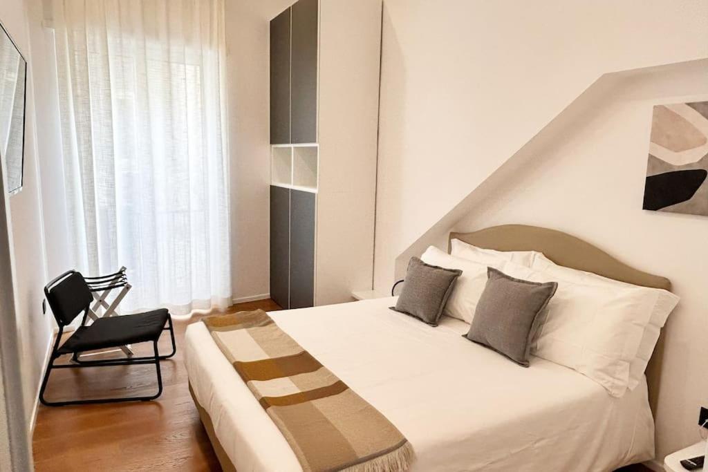 Loft Metro Mergellina - Posizione Strategica Per Visitare Napoli Appartement Buitenkant foto