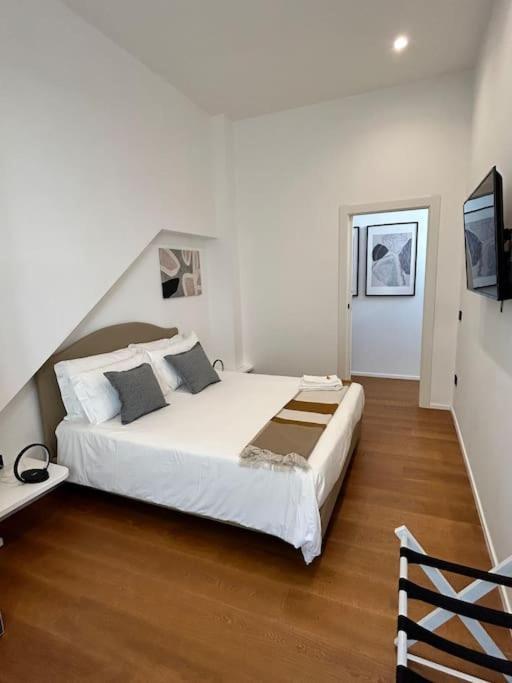 Loft Metro Mergellina - Posizione Strategica Per Visitare Napoli Appartement Buitenkant foto